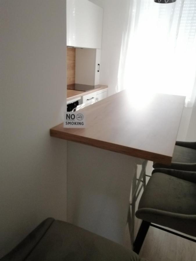 Evita Apartment Karlovac Esterno foto